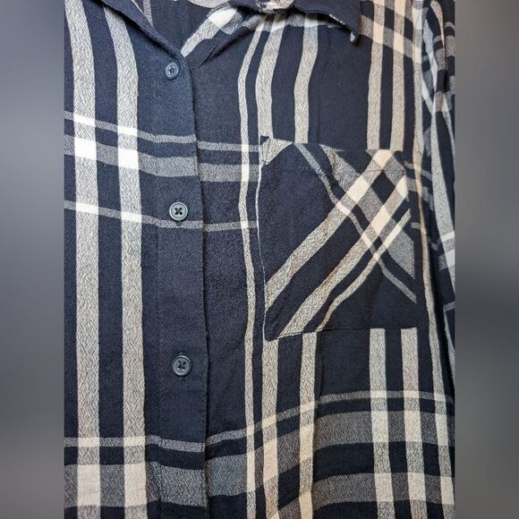 Lucky Brand Women's Size Large Dark Blue White Plaid Button Down Long Sleeve Top - Picture 2 of 12